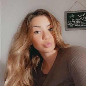 Meet your Posher, Jordyn